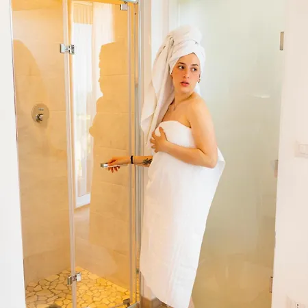 Hotel La Perla 3*