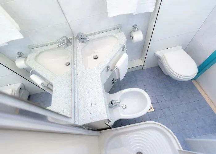 Szálloda Art La Perla 3*