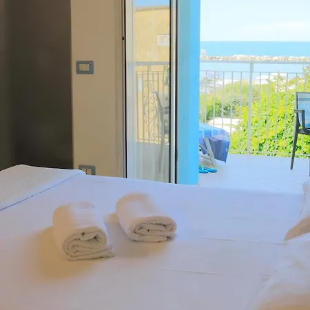 Art La Perla Hotel