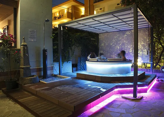 Art La Perla Hotel 3*